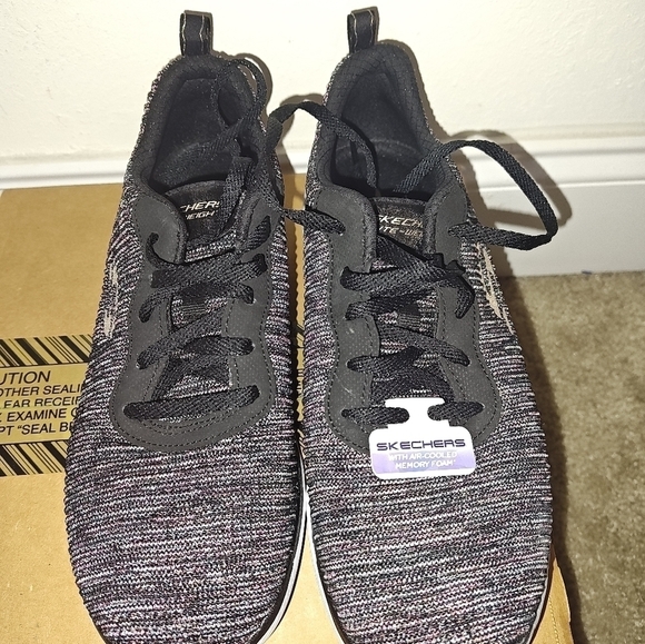 Skechers Shoes - Sketchers Lite Wear Women's Shoe